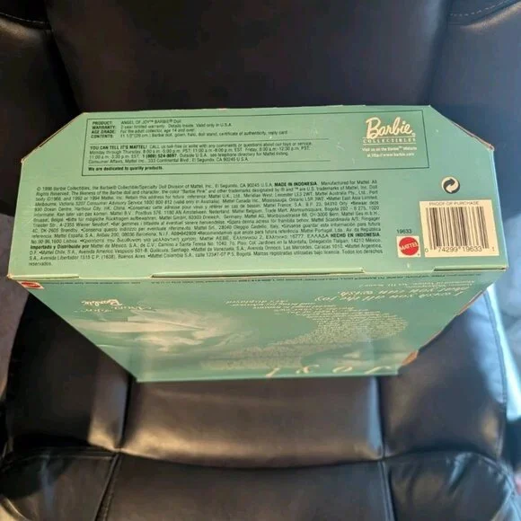 Angel of Joy Barbie Doll Timeless Sentiments Collection First in a Series 1998 - Picture 6 of 8